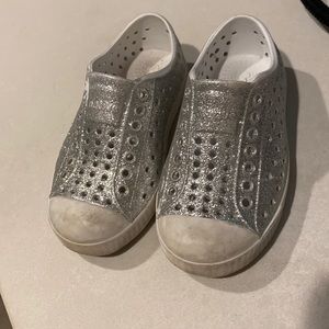 Native glitter shoes. Girls toddler 8